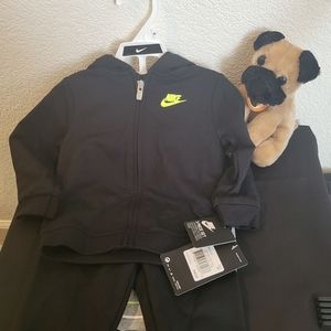 3 piece Nike sweatsuit